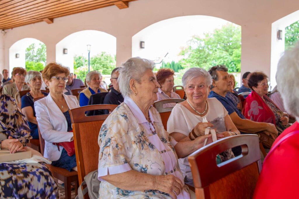 2024-05-13-operettdelutan-szoka-juliaval_04